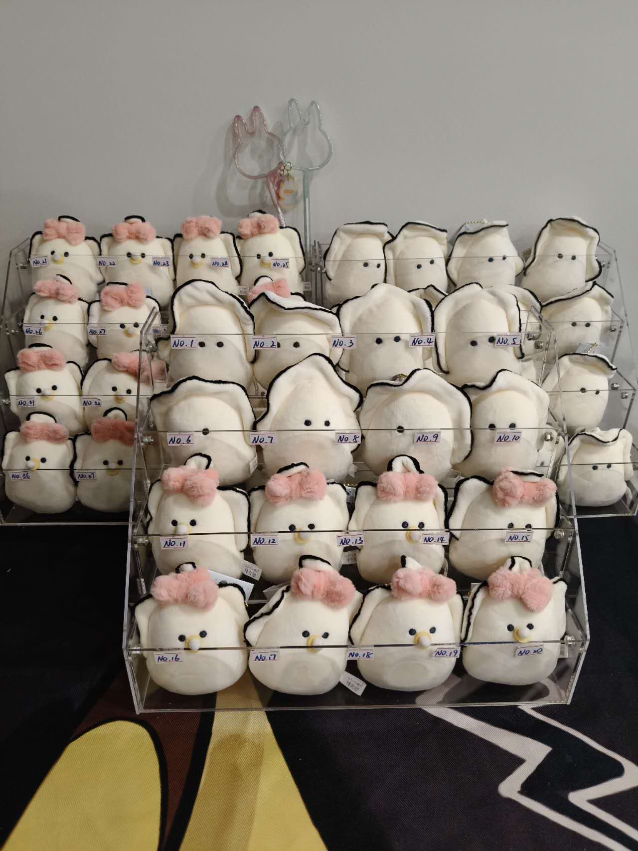 Small Oysters baby Plushies (12cm)-Baby girl