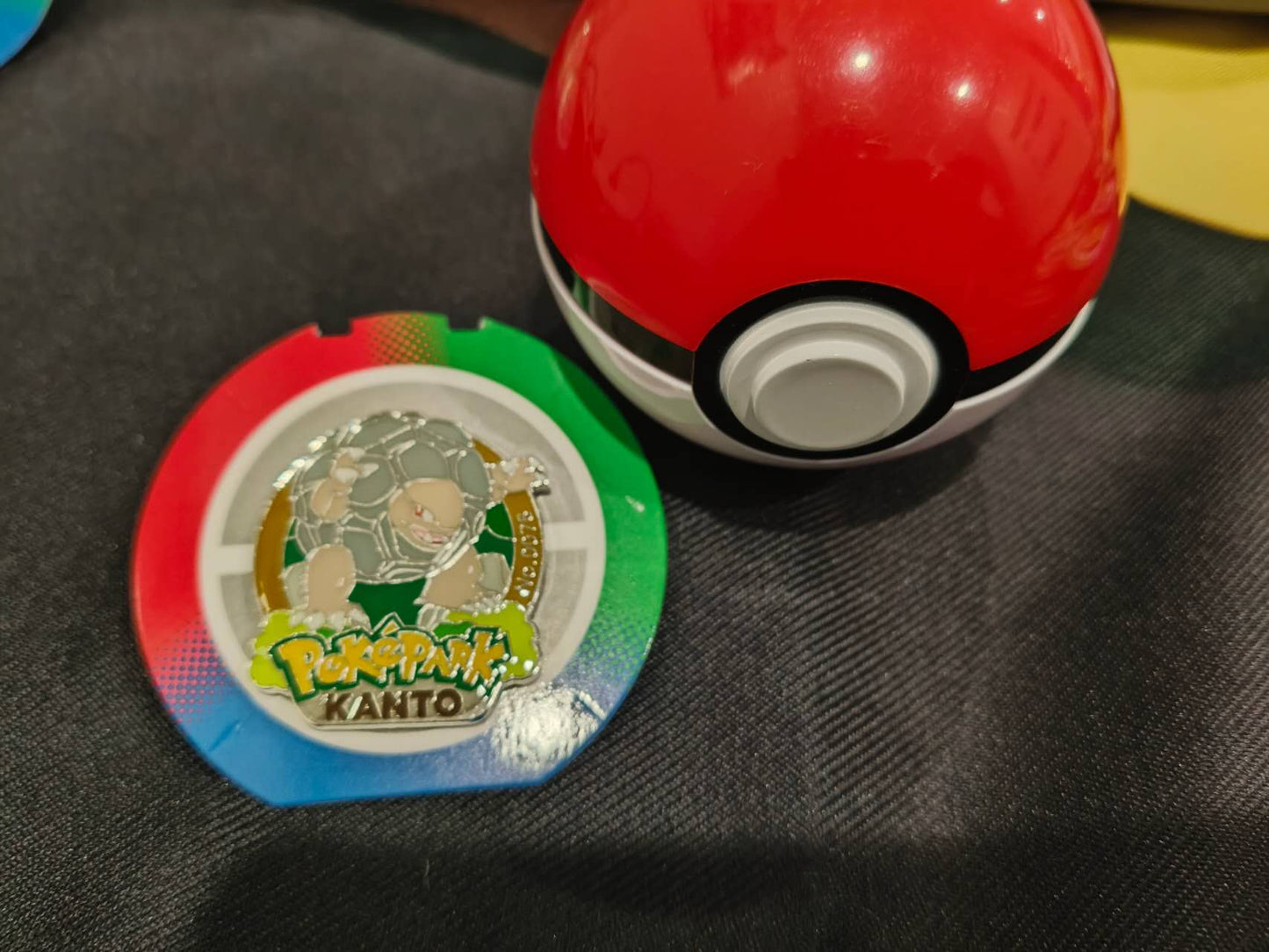 #076 Golem-Pokemon Park Pokepark Kanto 151 Exclusive Limited Pin Badge Collection Poke Ball
